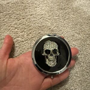 Silver Skull Design in Black Circular Frame